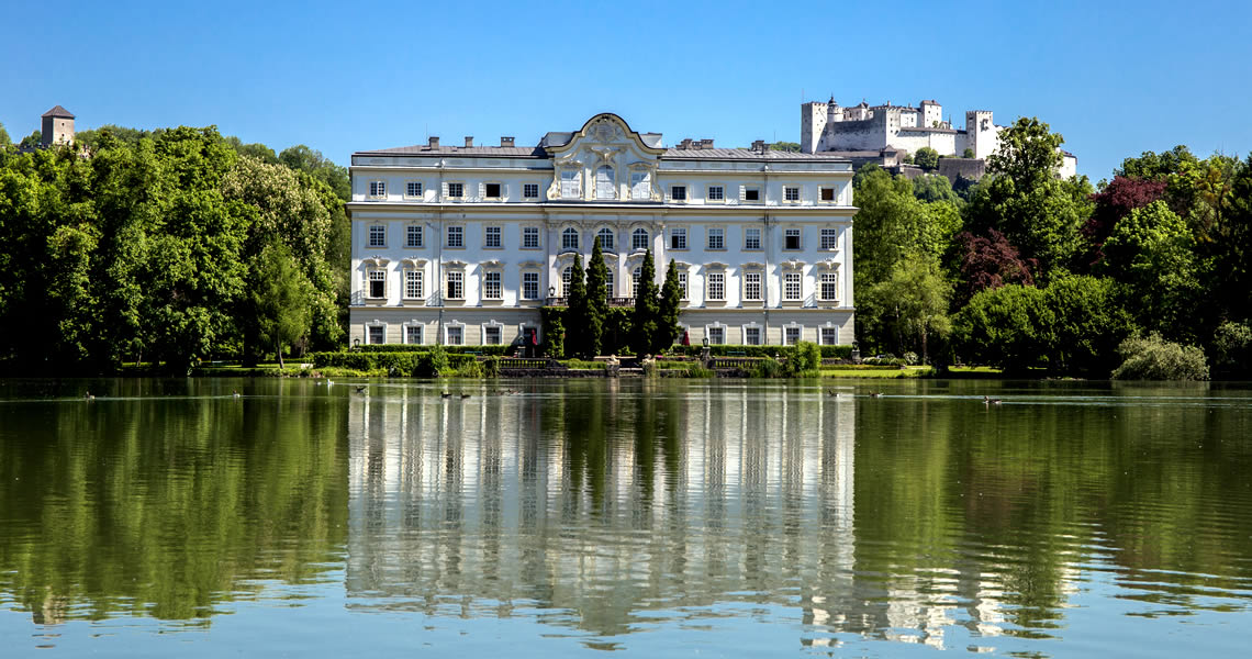 オーストリア・ザルツブルク・レオポルヅクロン宮殿天使の階段