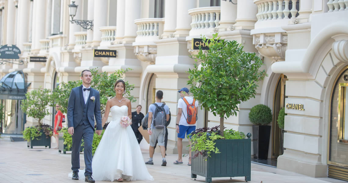 モナコ・ホテルエルミタージュ・モンテカルロ挙式後にウェディングフォトツアー