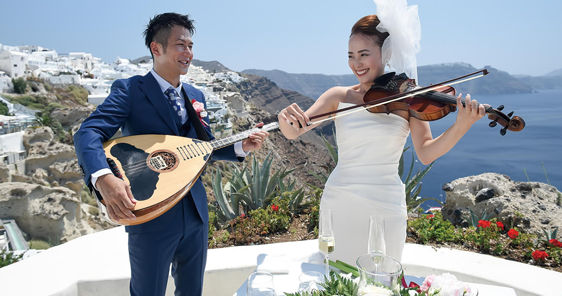 ギリシャ・サントリーニ島アンドロニス・ラグジュアリー・スイーツウェディング