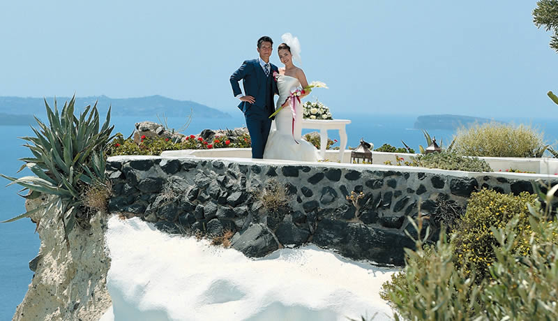 アンドロニスラグジュアリースイーツ ウェディングカップル指輪交換