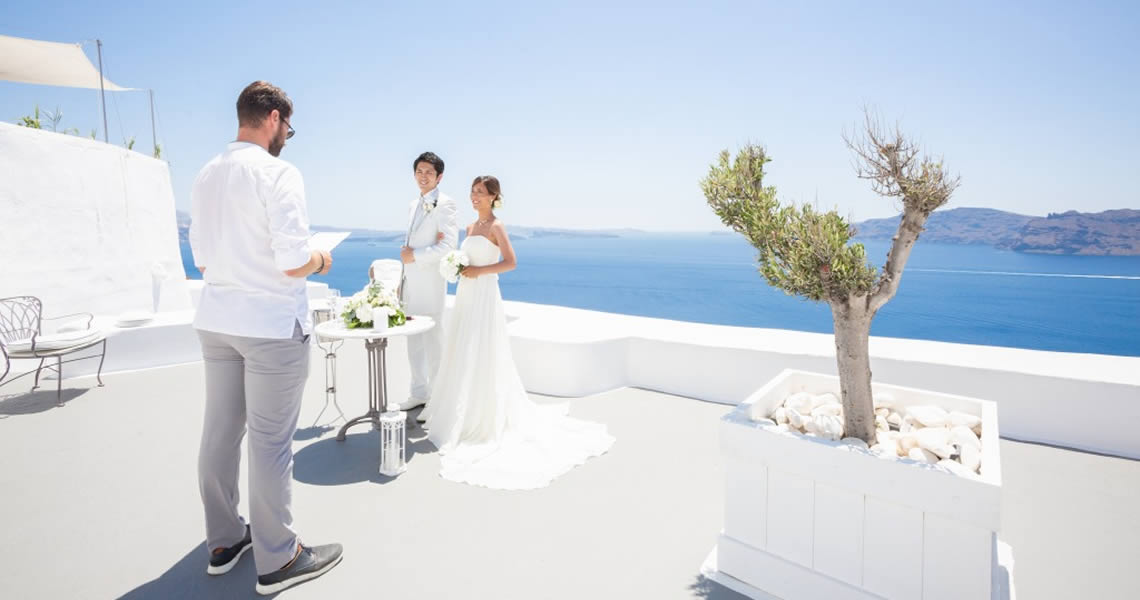 サントリーニ島イア・キリニ ウェディングセレモニー
