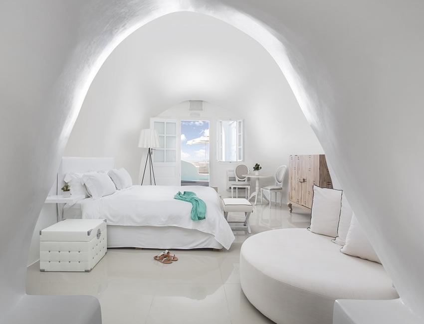 ギリシャ・サントリーニ島キリニマスタースイート