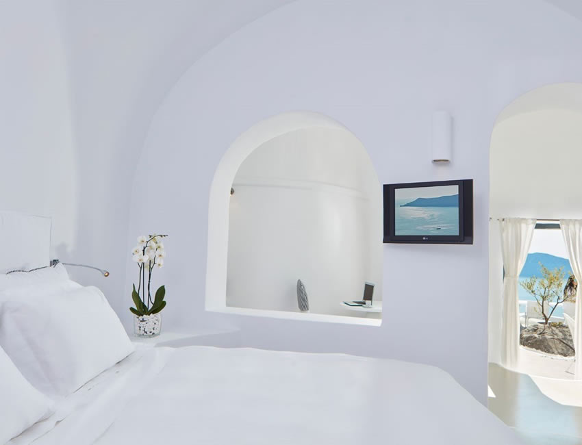 ギリシャ・サントリーニ島サンロックス・客室