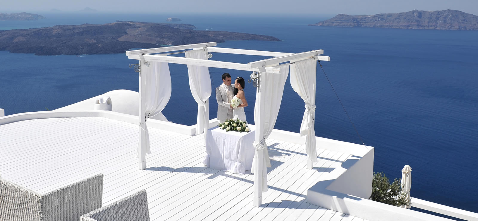 サントリーニ島イア・サンロックス 挙式 人前式