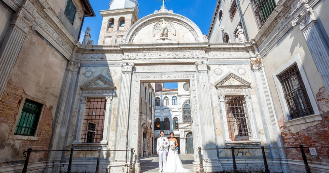 サン・ジョバンニ・エヴァンジリェスタ教会