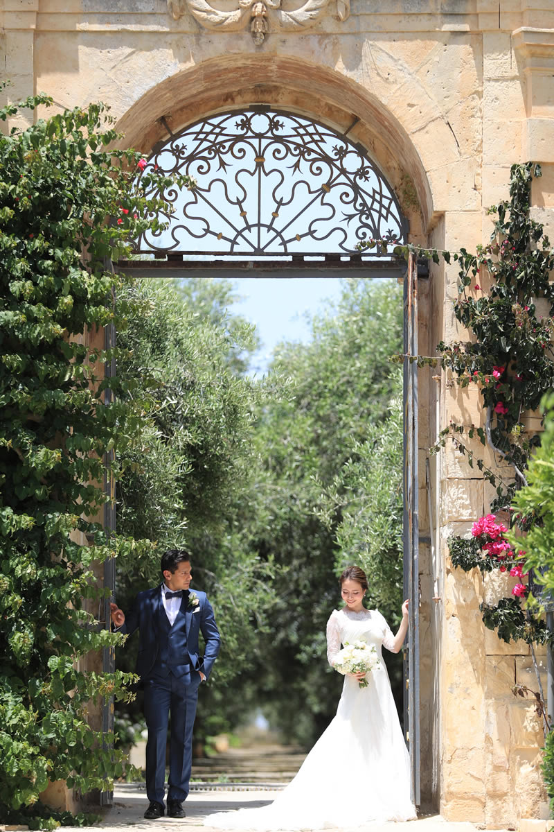 マルタ・パラッツォ・パリジオ宮殿ウェディングカップル