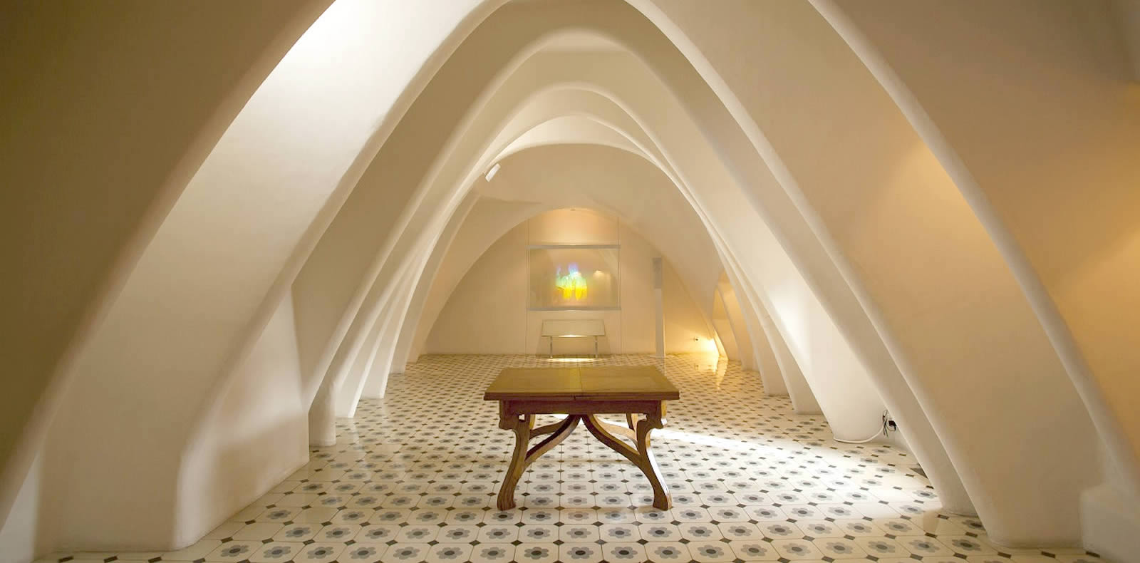 バルセロナ・カサバトリョ挙式会場　エル・ビエントレ・デル・ドラゴン