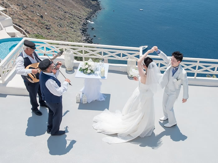 ミスティークホテルウエディングカップル