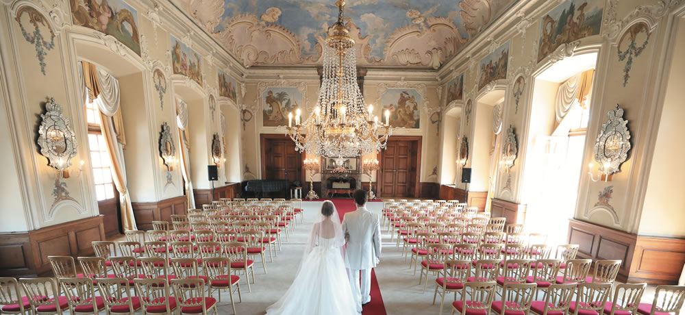 チェコ・プラハ・ドブジシュ城ウェディング