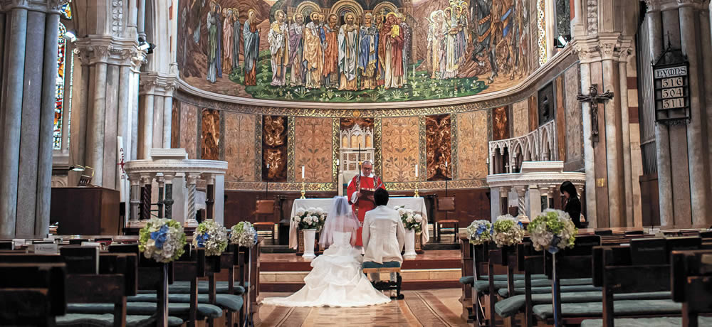 イタリア・ローマ、セント・ポールズ教会ウェディング