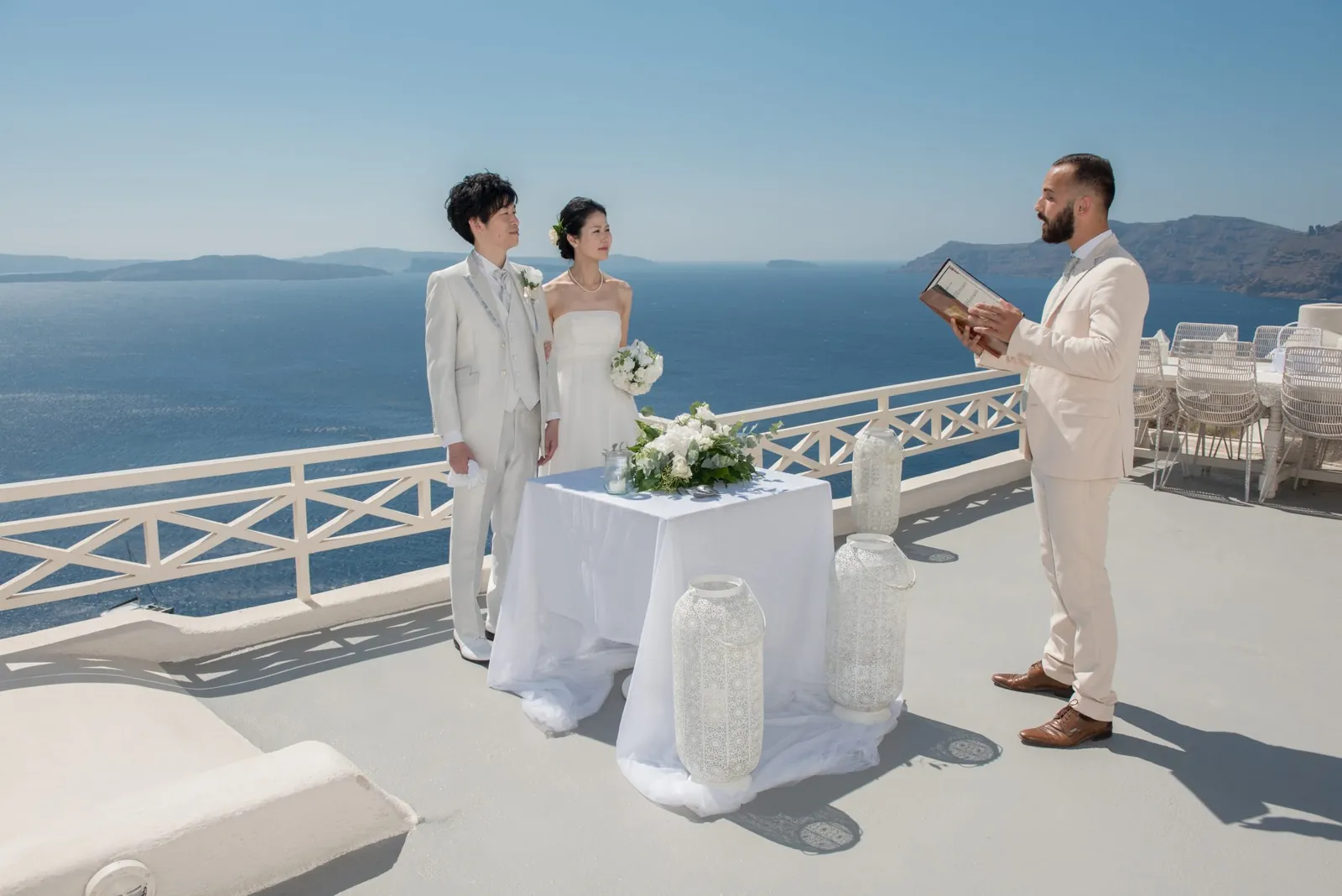 ミスティークホテル挙式カップル二人だけの結婚式
